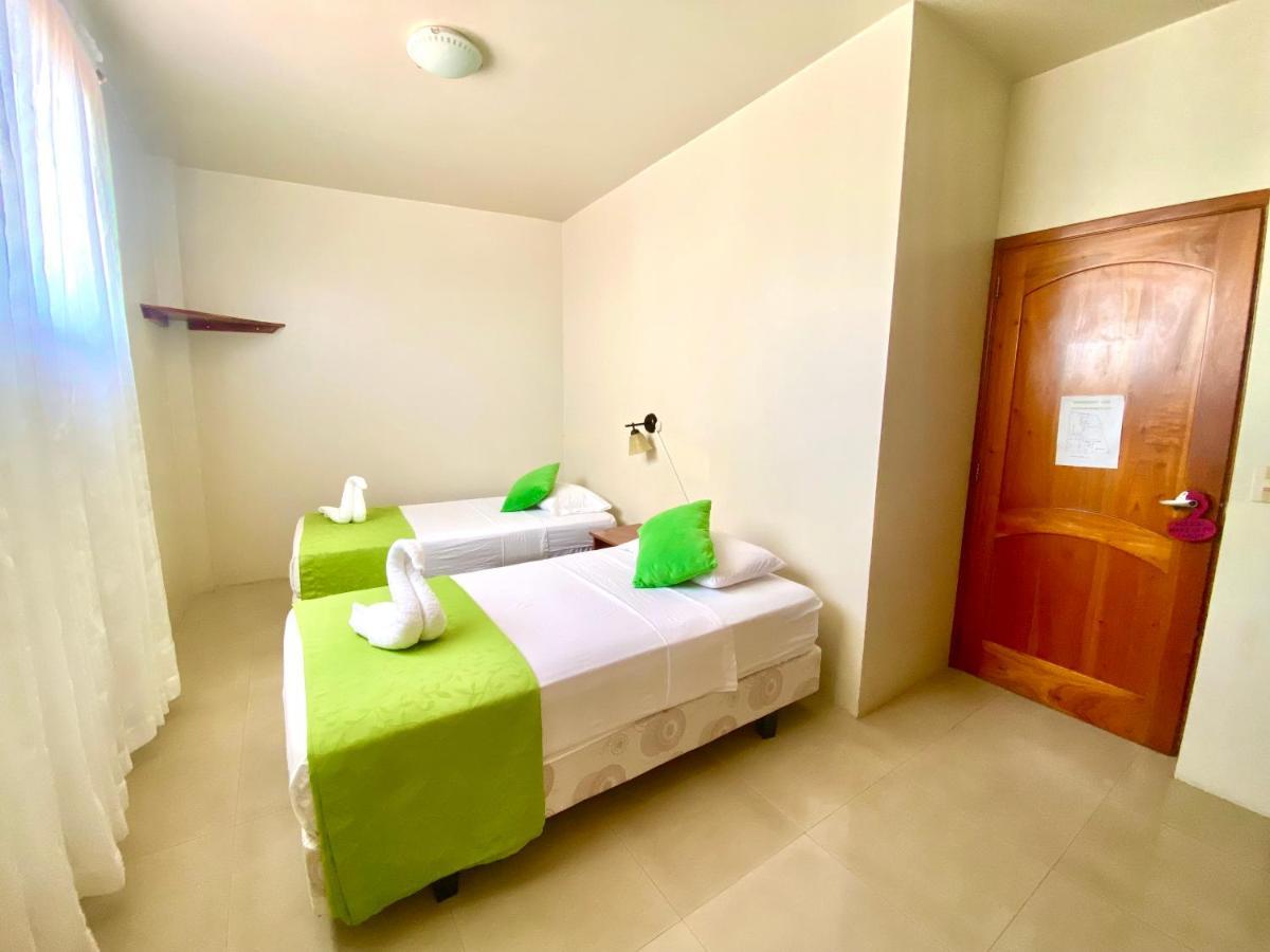 Hotel El Rincon De George Puerto Villamil Exteriér fotografie