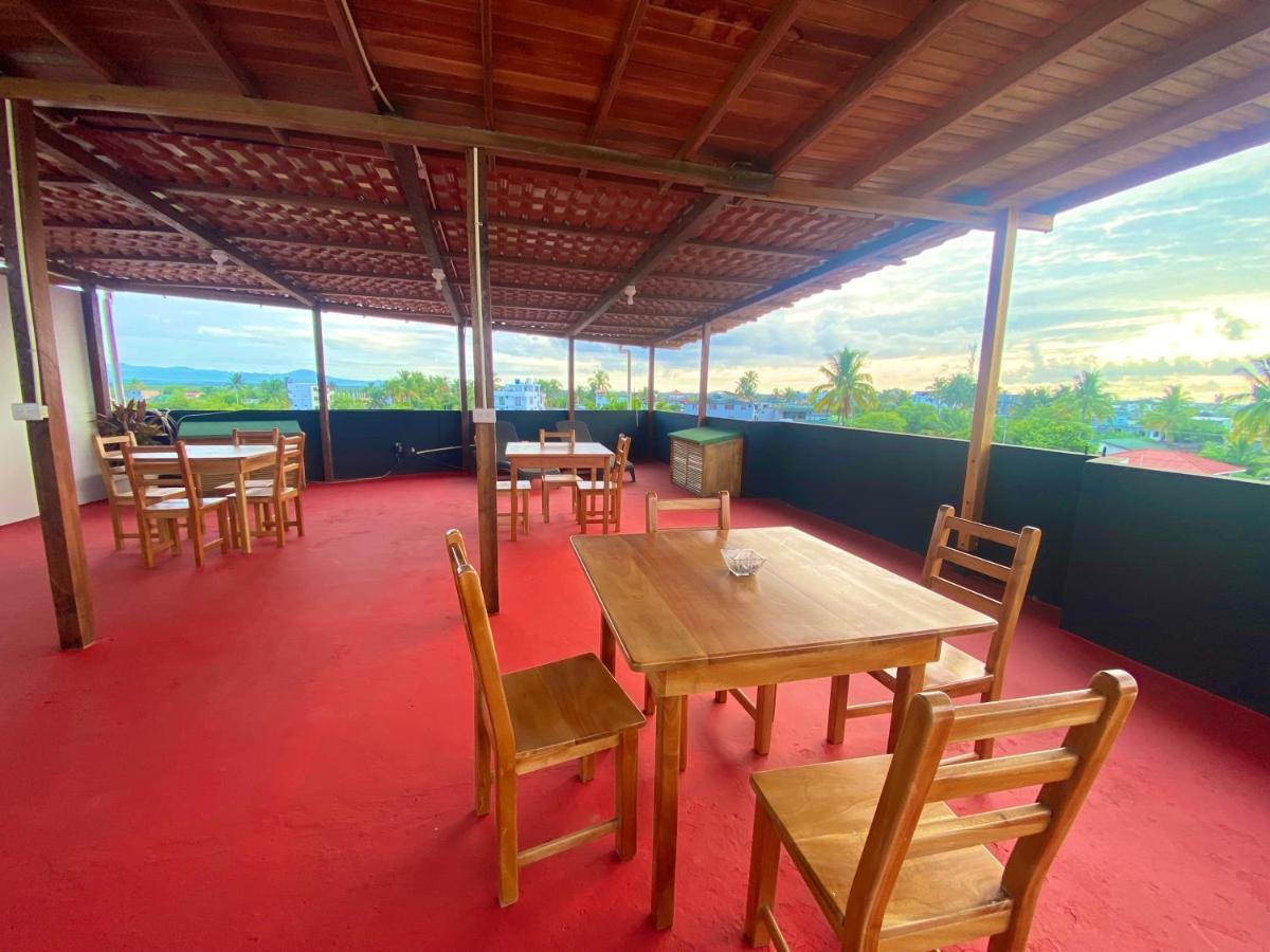 Hotel El Rincon De George Puerto Villamil Exteriér fotografie